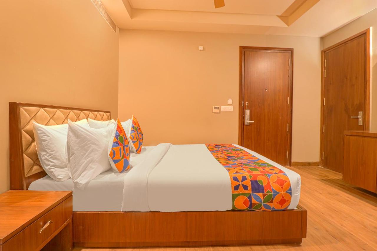 Fabhotel Prime Shanit Delhi  Eksteriør billede